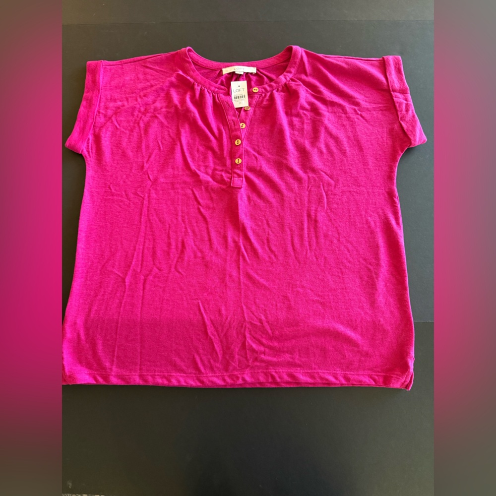 ANN TAYLOR LOFT Top M Pink Gold Buttons Flowy Shirt Short-Sleeve. NEW